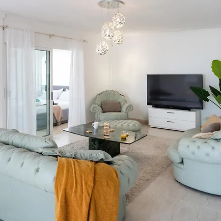 Дом отдыха Enchanting Portocervo