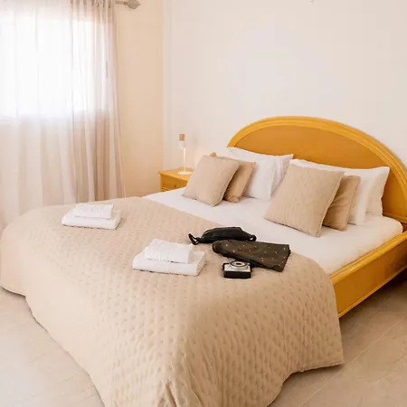 Дом отдыха Enchanting Portocervo