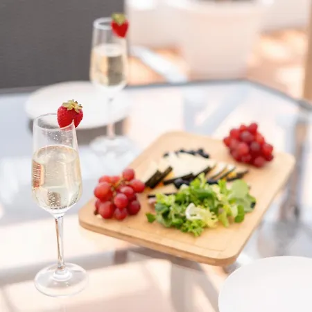 Enchanting Portocervo Heated Pool Sea View 펜션 아데제
