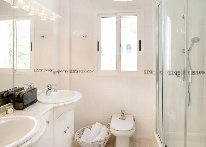 Feriehus Enchanting Portocervo